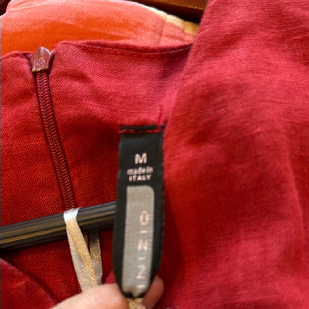 Elegant Red Sleeveless Edgy Linen Dress - Picture 10 of 12